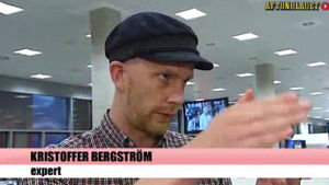 Kristoffer Bergström tycker att åtminstone journalister borde veta att det finns finlandssvenskar. Kristoffer Bergström