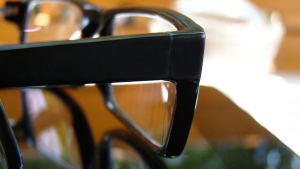 Meillä on kaikki mitä silmäsi tarvitsevat, silmälaseista aurinkolaseihin. Kokeile Valitse 2 Maksa 1 etuamme alk. 79 €. Vakioyksiteholinssit sisältyvät aina hintaan.