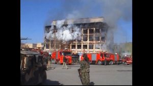 Talibangerillans attacker ökar och en våroffensiv för att destabilisera landets myndigheter, säkerhetsstyrkor och regering tros vara på kommande. Talibaner slog till i en stor attack i Kabul