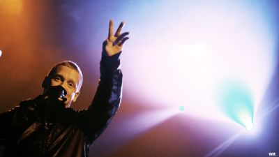Svenskfinlands mest framgångsrika hip-hop-artist Redrama uppträdde på Musik & Talangs turné i Borgå,