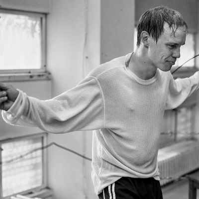 Elokuvasta Hymyilevä mies