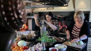 Puoli seitsemän, Ruokamuisto- kuvituskuva, Päivikki Palosaari, Regina Rask