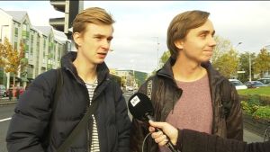 Hjalti Reykdal (till vänster) säger att islänningarna är vana vid att handskas med vulkanutbrott Hjalti Reykdal i Island är inte rädd för vulkanutbrott