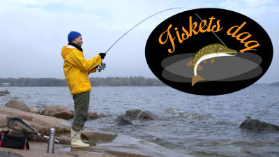 En man står och fiskar med kastspö. Fiskets dag-logo ovanpå bilden.