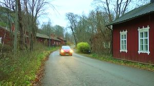 Bruksbostäderna i Billnäs finns bland annat vid Hammarsmedsvägen. Hus i Billnäs