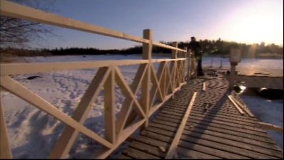 Ångbåtsbryggan har fått nytt staket.