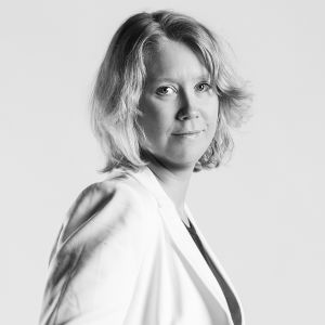 Johanna Stenback är fri kulturproducent i Österbotten Johanna Stenback är fri kulturproducent i Österbotten.