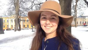 Cecilia Alameri Cecilia Alameri har gjort frivillig militärtjänst för kvinnor.
