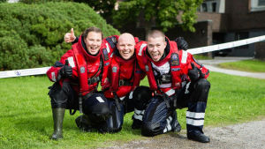 Tove Werner, Mikael Bäckman och Andreas Hindrén var med och tävlade 2017 i Nyslott Tove Werner, Mikael Bäckman, Andreas Hindrén deltar i tävling för sjöräddare