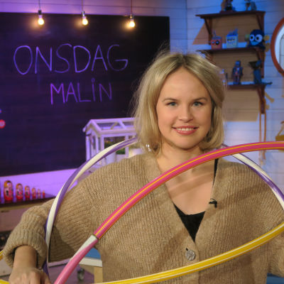 Malin Olkkola i BUU-klubbens studio