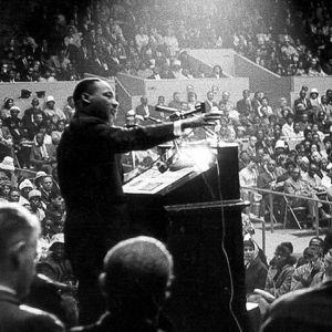 Martin Luther King Jr. pitää kuuluisan I have a dream -puheensa Washingtonissa 1963,