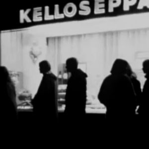 Nuorisoa kadulla Kuopiossa 1965
