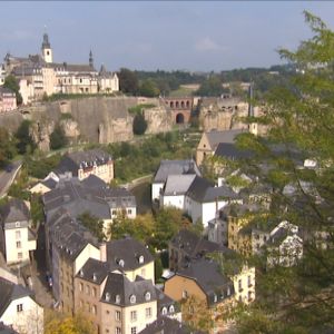 Luxemburg on on noin puolen miljoonan asukkaan perustuslaillinen suurherttuakunta ja sisämaavaltio Länsi-Euroopassa.