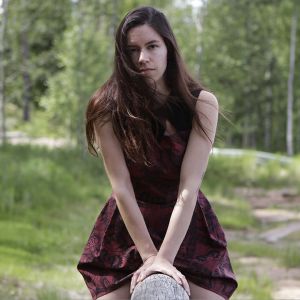 Teens kiinni kameran suku puoli