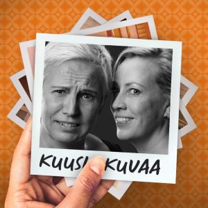 Näyttelijät Mari Turunen ja Kaisa Hela näytelmänsä promokuvassa