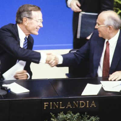 George Bush och Mihail Gorbatjov i Finlandiahuset, 1990