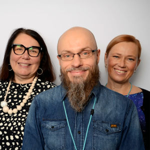 Kuvassa Timo Huovinen, Ismo Silvo, Merja Ylä-Anttila, Sami Koivisto ja Riikka Räisänen.