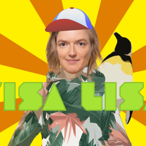 BUU-klubbens programledare Lisa Gerkman med en pingvin bakom ryggen.
