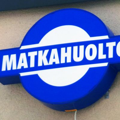 Matkahuollon logo.