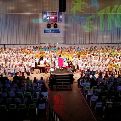 Metkuillaan-suurkuorokonsertti Lappeenrannan Urheilutalolla 17.2.2015.