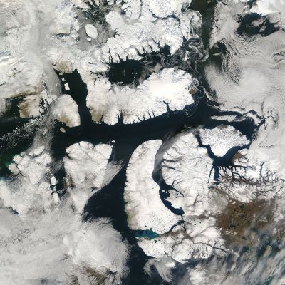 Satelliittikuva arktisesta alueesta.