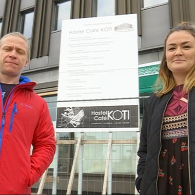 Antti Piiparinen ja Tuulia Repo avaavat uudentyyppisen majoitusyrityksen Rovaniemelle.