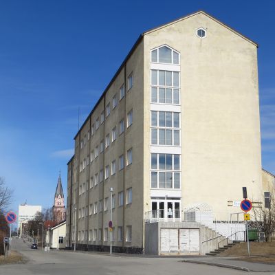 Lapin ammattikorkeakoulun terveysalan rakennus Kemissä.