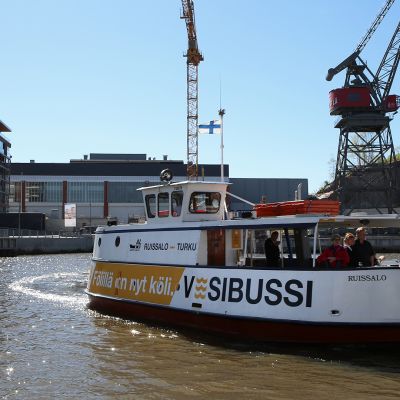 Yle Uutiset Lounais-Suomi: Vesibussilla Turun keskustasta Ruissaloon, katso miltä matka Fölillä näyttää