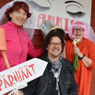 Tervolan kesäteatteri Ämpärihäät.
