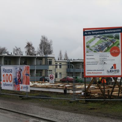 Rakennustyömaa Muotialantie 36