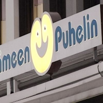 Hämeen Puhelimen kyltti vuodelta 2005