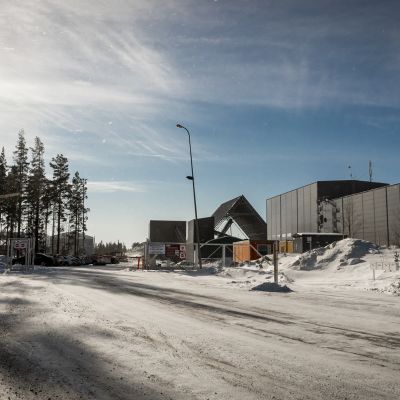 Kuva Raahen kultakaivoksen porteilta