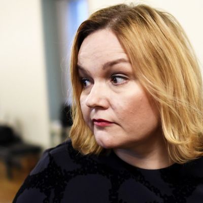 SDP:n kansanedustaja, valiokunnan puheenjohtaja Krista Kiuru.