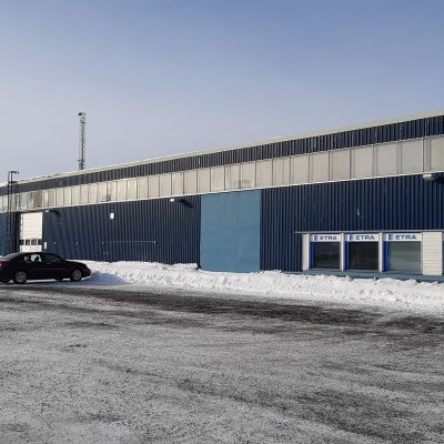 Teatteri ehkä teollisuushalliin