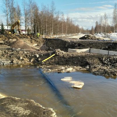 Kuvassa Suntin patptyömaa