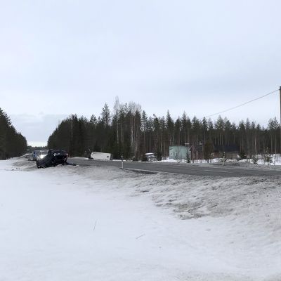 Onnettomuuspaikka Kiteen ja Tohmajärven rajalla.