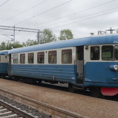 Lättähattu Vaalan asemalla