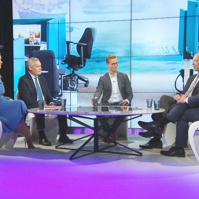 Katri Kulmuni, Antti Rinne, Jussi Halla-aho ja Petteri Orpo A-Talkin vieraina.