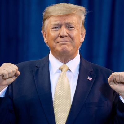 Yhdysvaltain presidentti Donald Trump kuvattuna "Keep America Great" -tilaisuudessa Lake Charlesissa Lousianassa lokakuussa 2019.