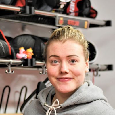 "Uskalla olla oma itsesi!" - lukihäiriö ja ADHD eivät ole estäneet Ronja Savolaista matkalla olympia- ja MM-menestykseen