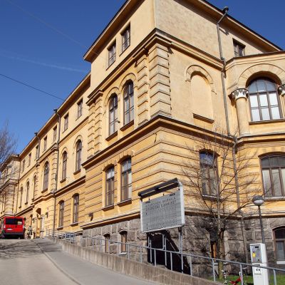 Helsingin Yliopistollisen Keskussairaalan (HYKS) kirurginen sairaala Kasarminkadulla.