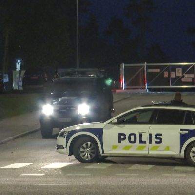 Espoon Mäkkylässä räjähdys poliisioperaation yhteydessä.
