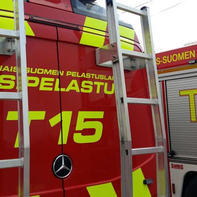 Brandbilar som tillhör Egentliga Finlands räddningsverk. 