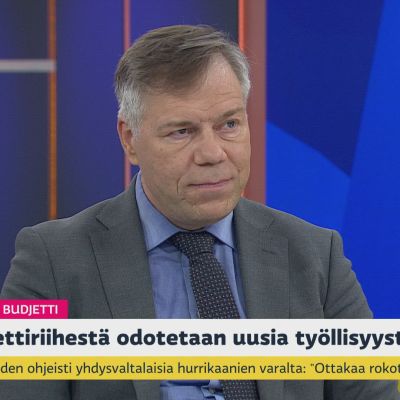 Mistä asetelmista lähdetään syksyn budjettiriiheen?