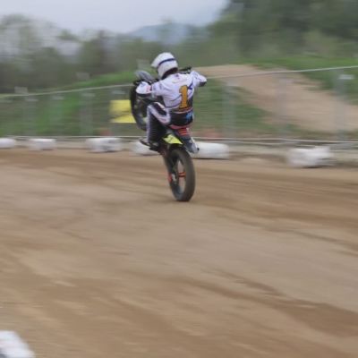Lasse Kurvinen uusi flat trackin maailmanmestaruuden!