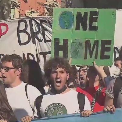 Roomassa osoitetaan mieltä G20-kokouksen alla
