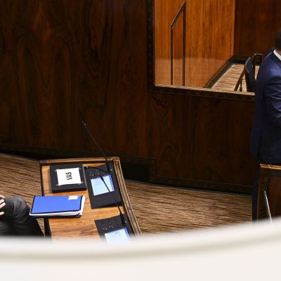 Valtiovarainministeri Matti Vanhanen ja kokoomuksen puheenjohtaja Petteri Orpo