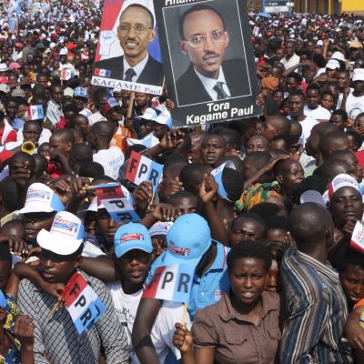 Kagames anhängare inför valet i Rwanda