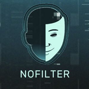 Piirretty No filter -sarjan logo, jossa kasvojen toisen puolen peittää hymyilevä naamio