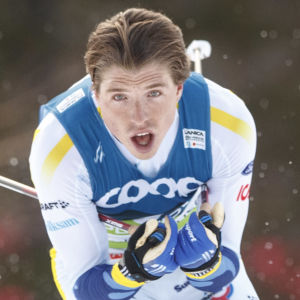 William Poromaa åker nedför.